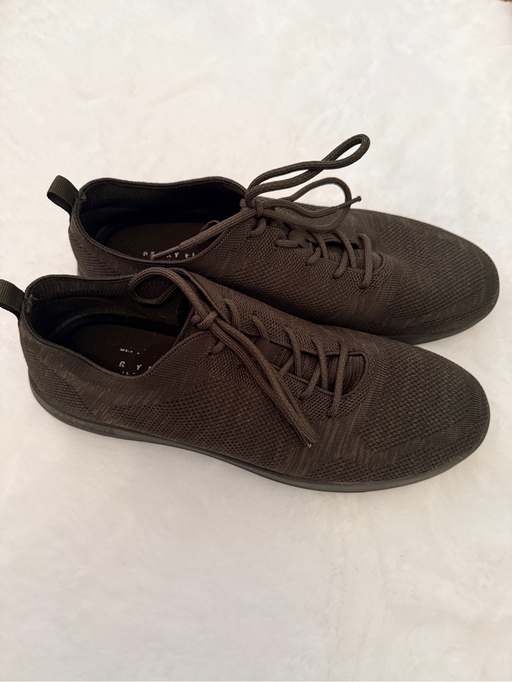 Perry Ellis Portfolio Men's Knit Lace-Up Sneakers in Green